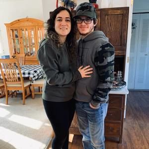 Meet your Posher, Mara